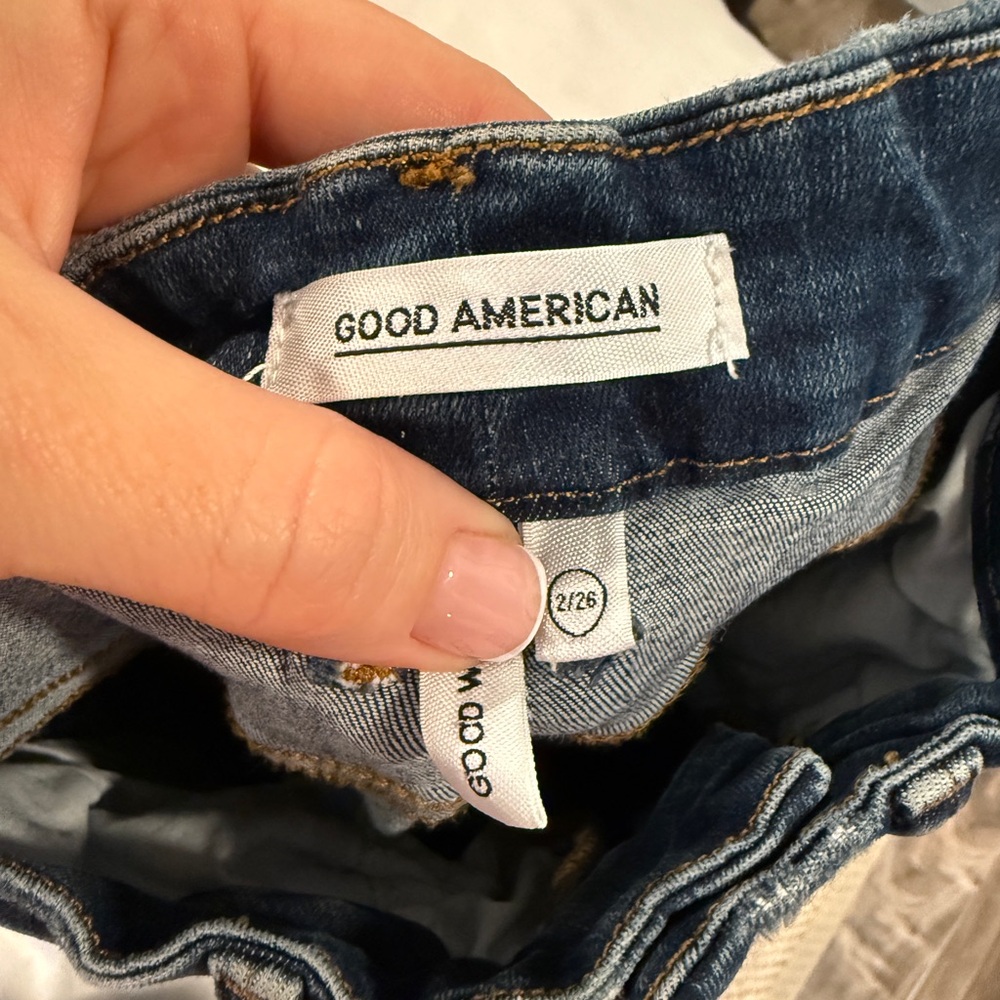Good American Distressed Skinny Jeans - Picture 3 of 3